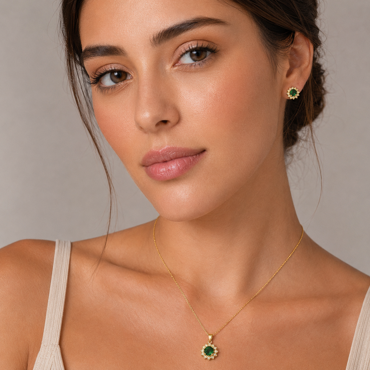 Conjunto Flor Circones Esmeralda