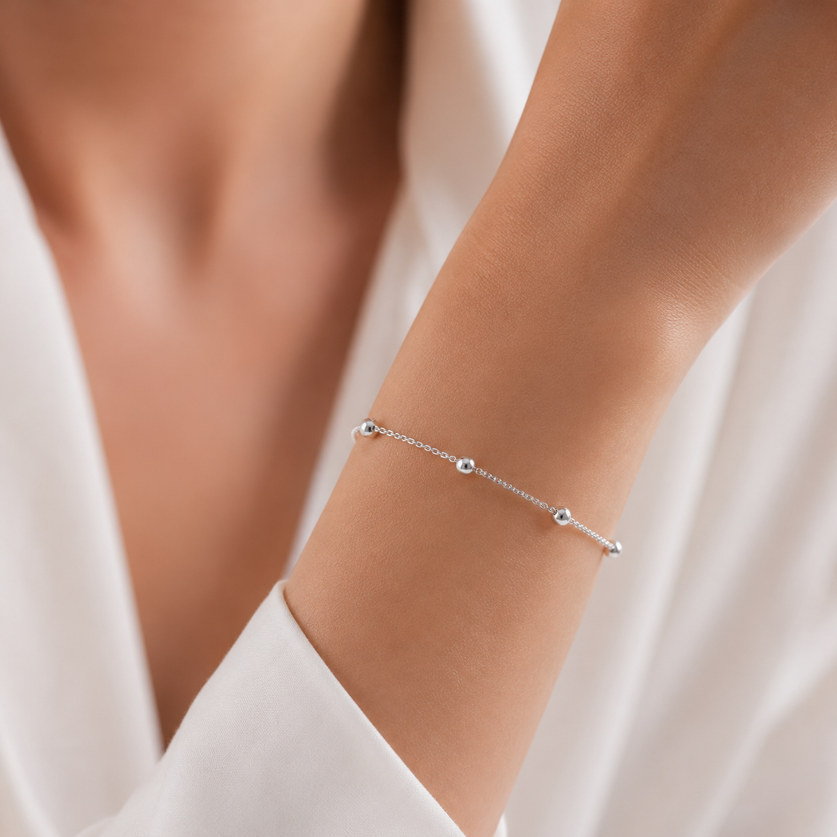 Pulsera Tradicional con Esferas