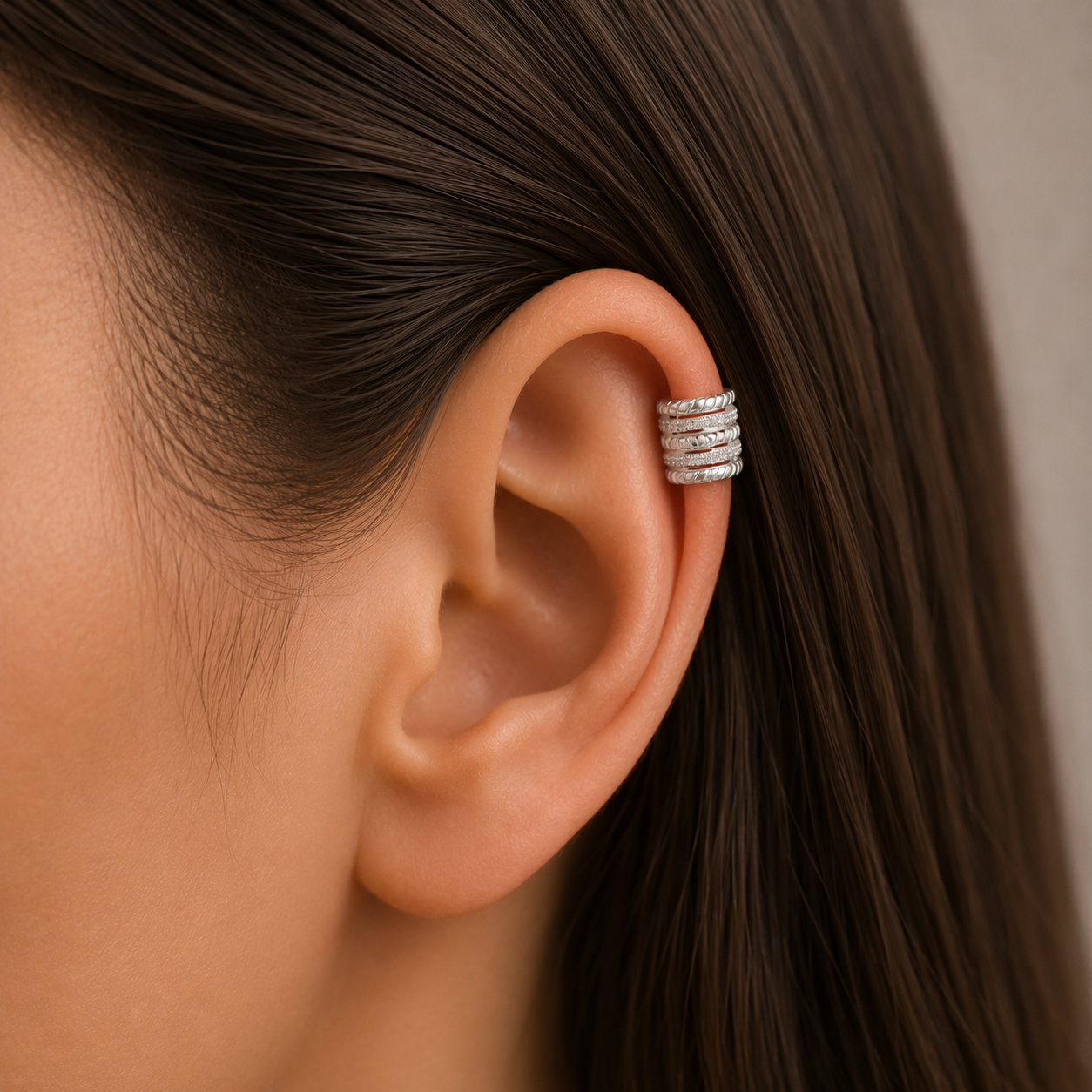 Aro Ear Cuff Líneas Circones