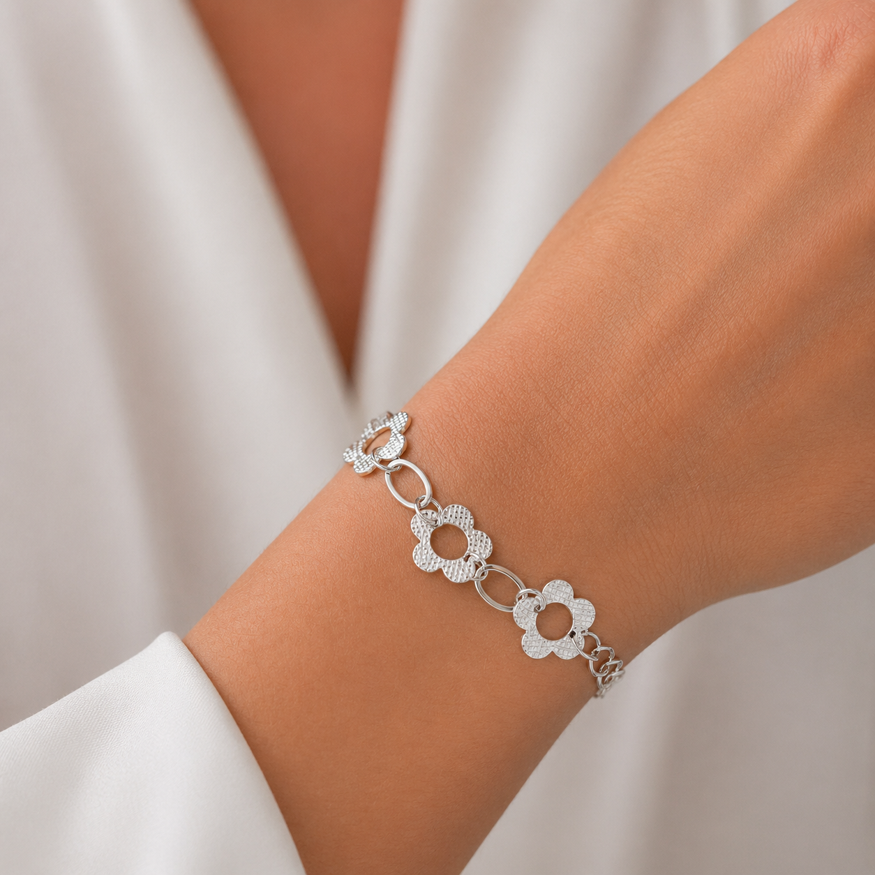 Pulsera Flores Martilladas Óvalos