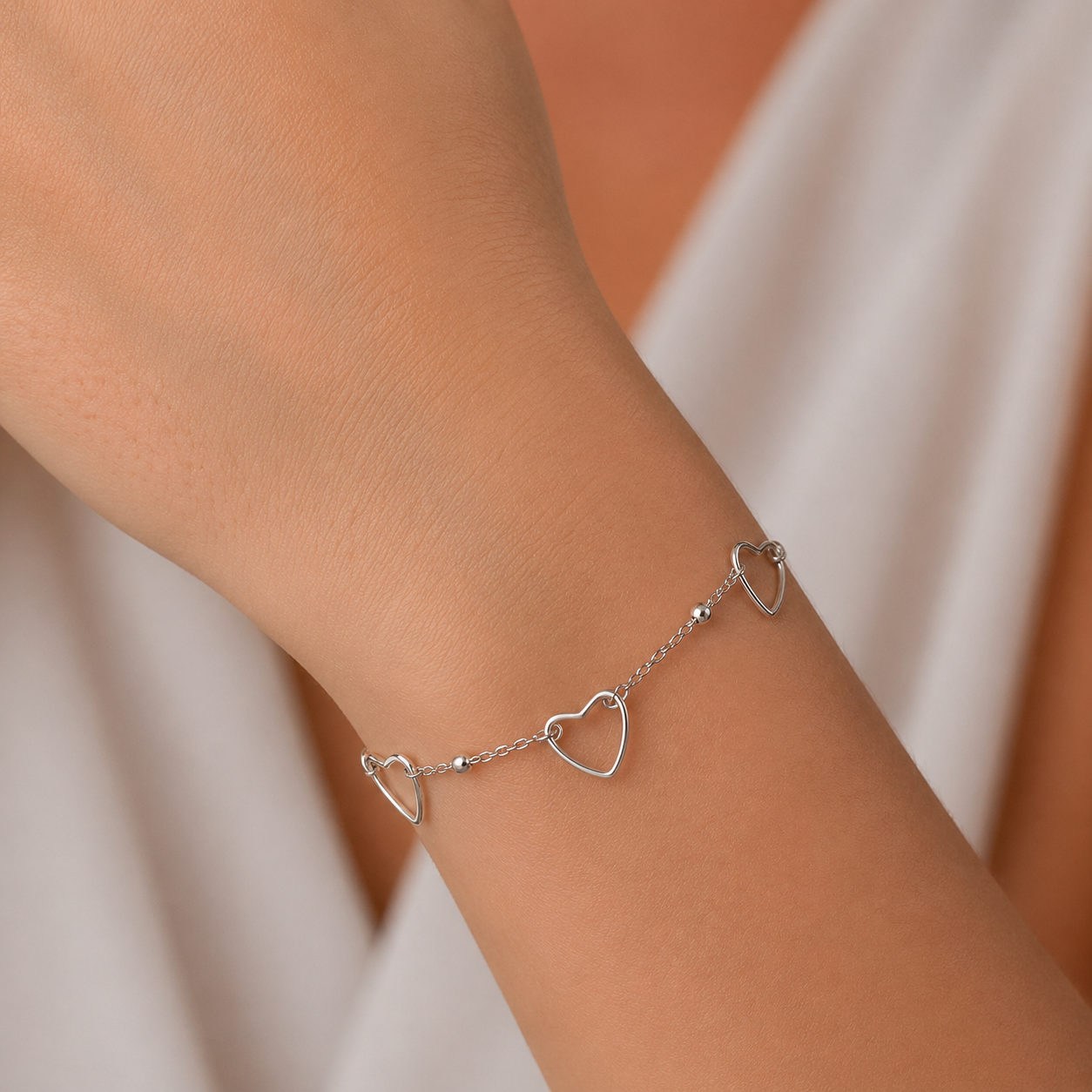 Pulsera Esferas Corazones