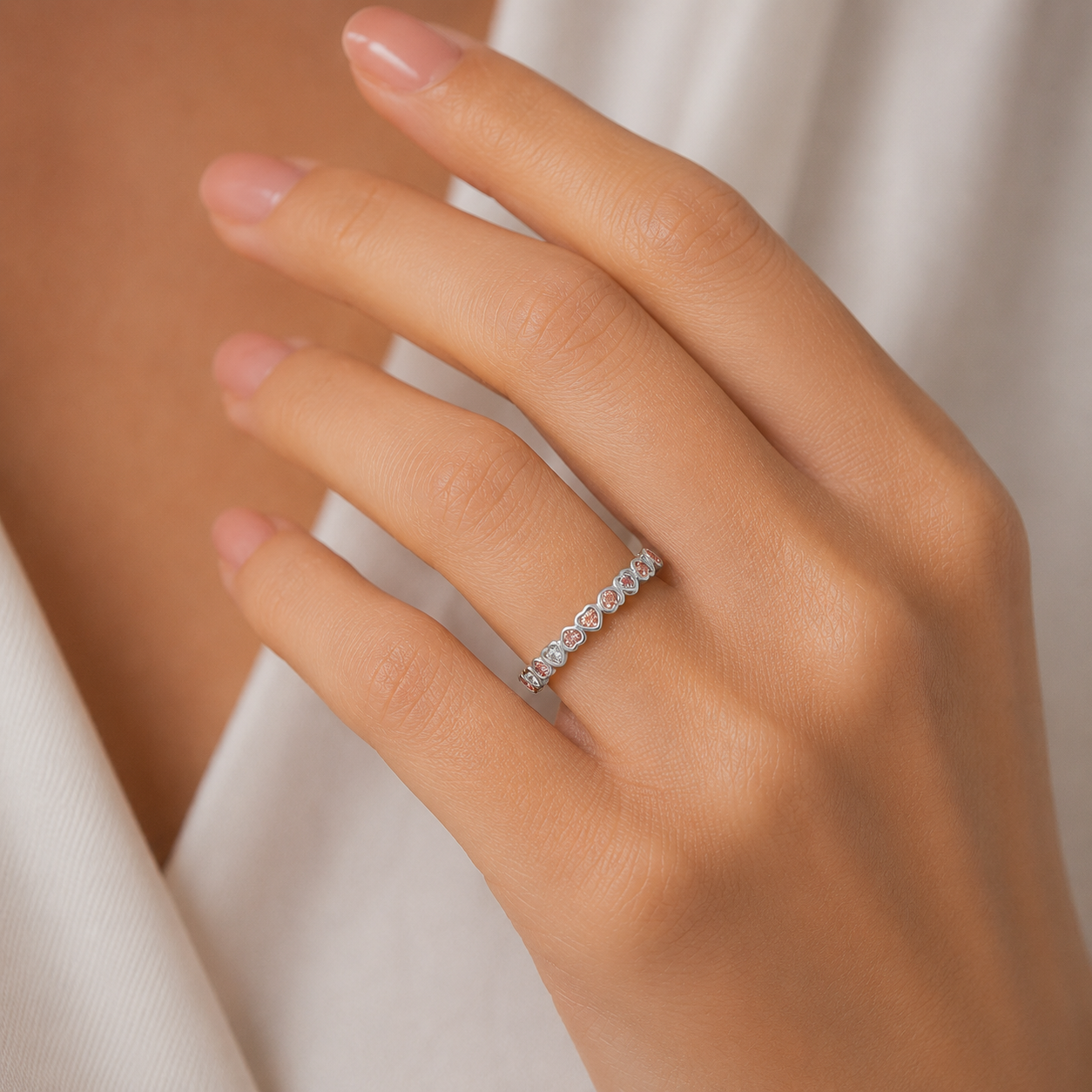 Anillo Cintillo Corazones Circones Rosa Francia