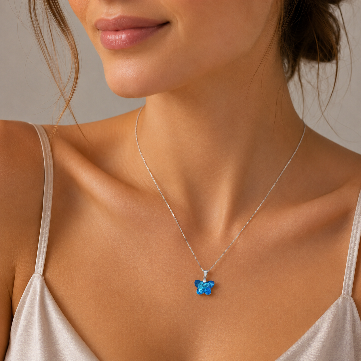 Colgante Mariposa Cristal Hecho con Swarovski® Azul