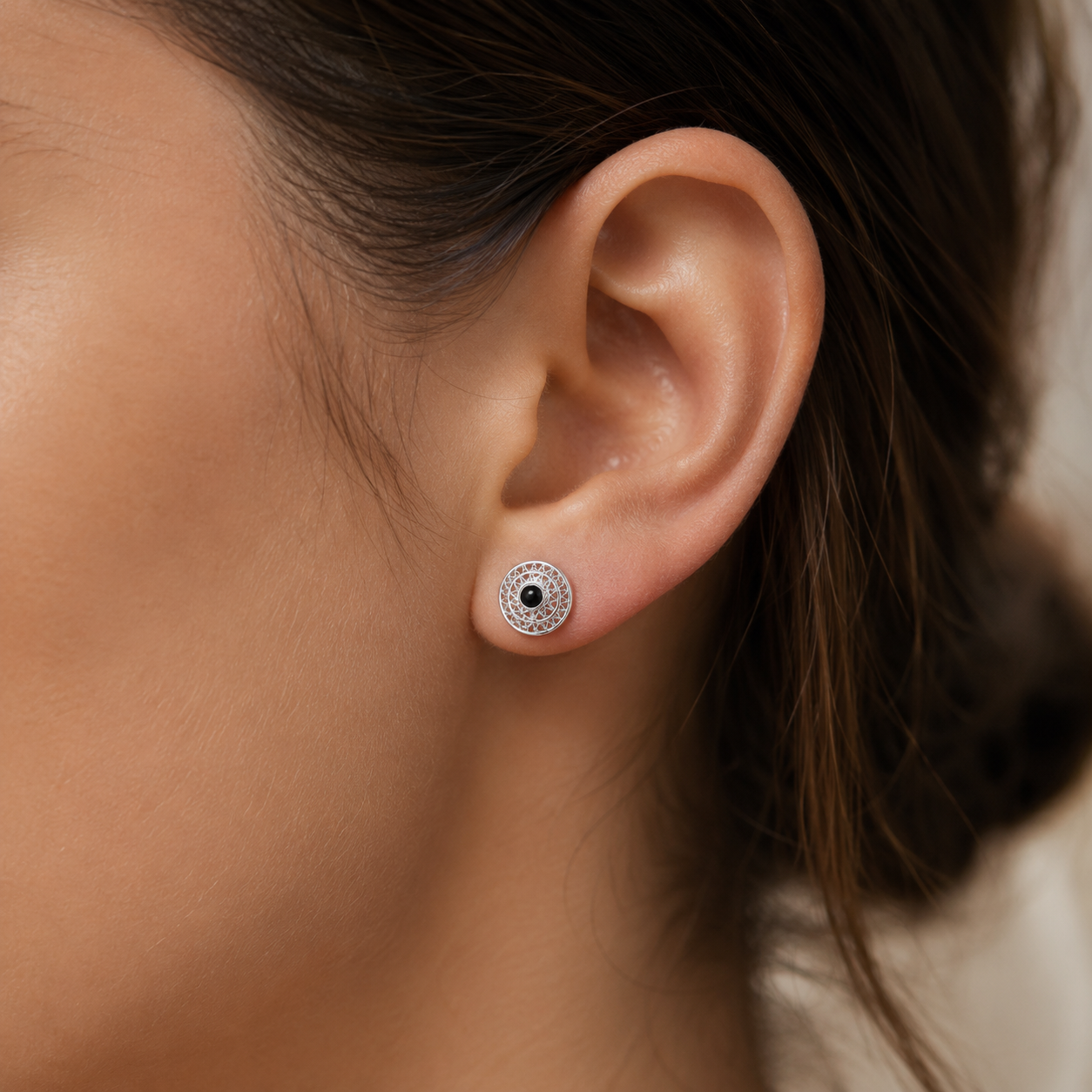 Aro Espiral Filigrana Ónix