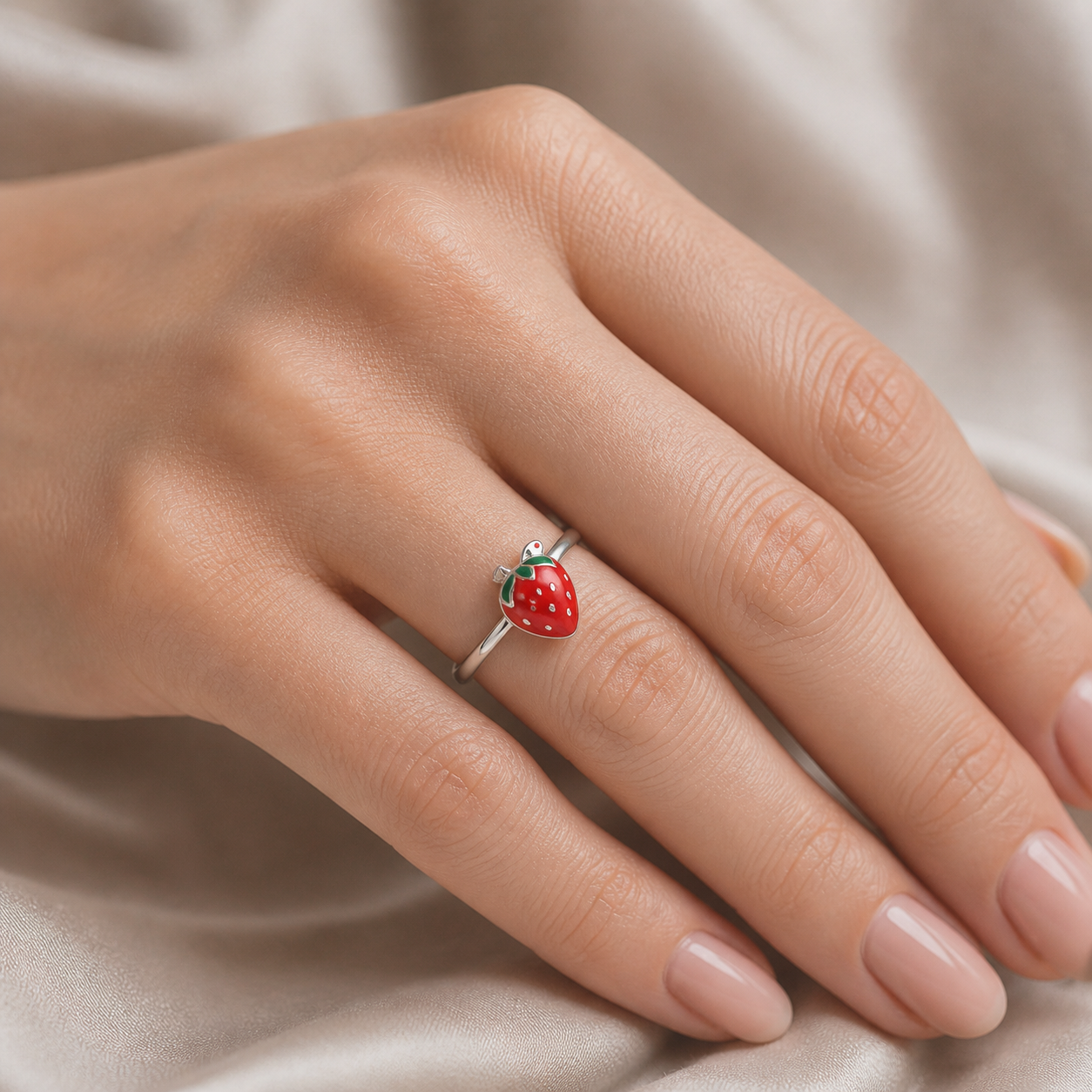 Anillo Ajustable Frutilla Esmaltada