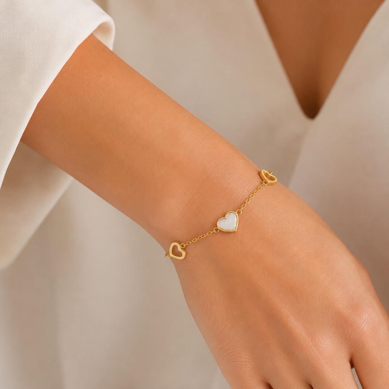 Pulsera Corazones Nácar Blanco