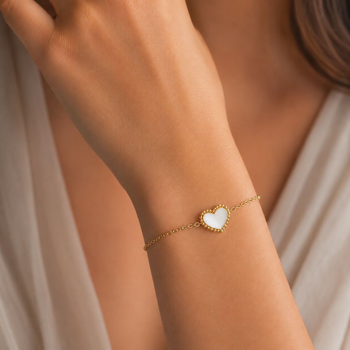 Pulsera Corazón Nácar Blanco