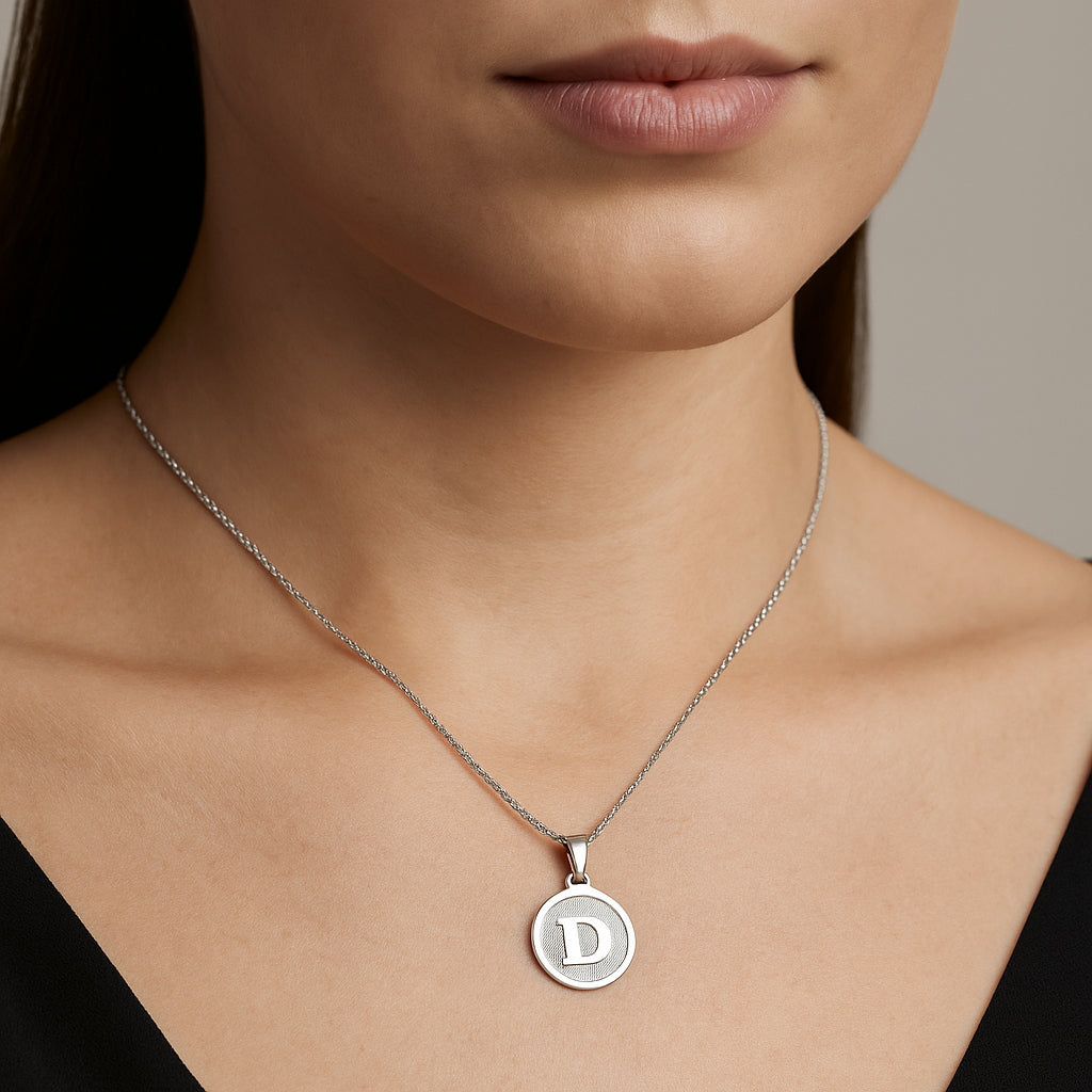Colgante Circular Letra D