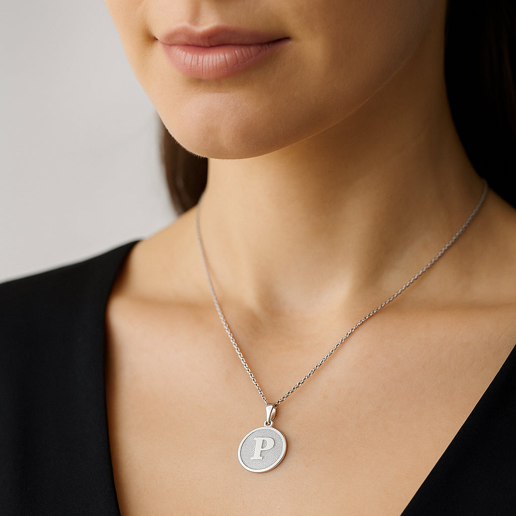 Colgante Circular Letra P