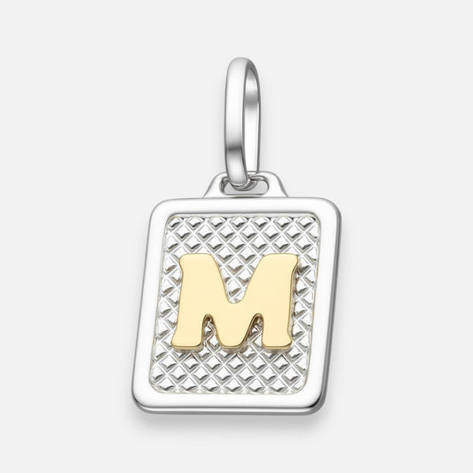 Colgante Rectangular Letra M en Oro