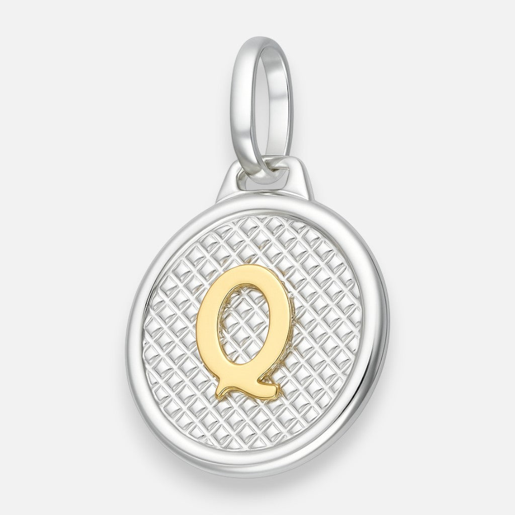 Colgante Circular Letra Q en Oro