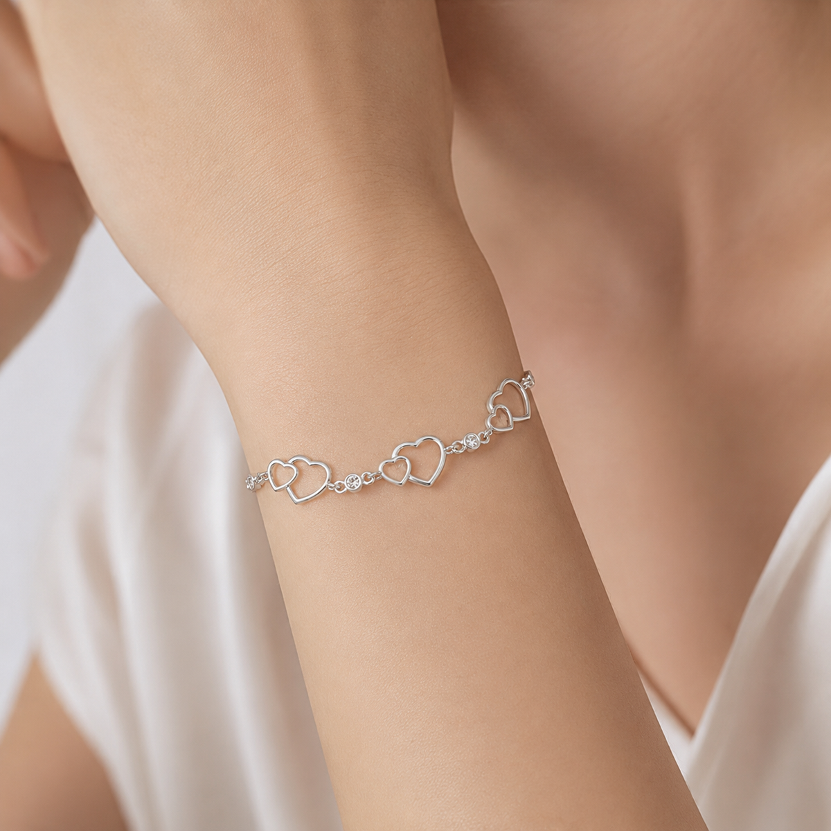 Pulsera Veneciana Corazones Circones