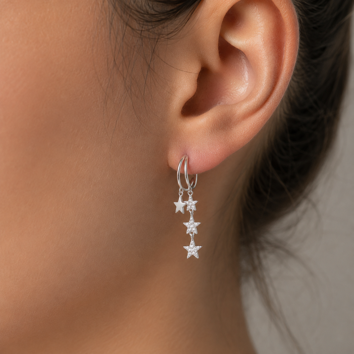 Semi Argolla Desigual Estrellas Circones 14 mm