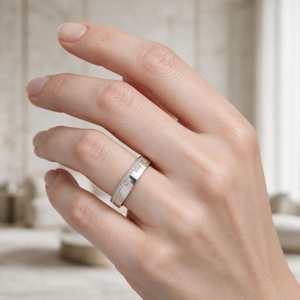 Anillo Cintillo Torre Circones
