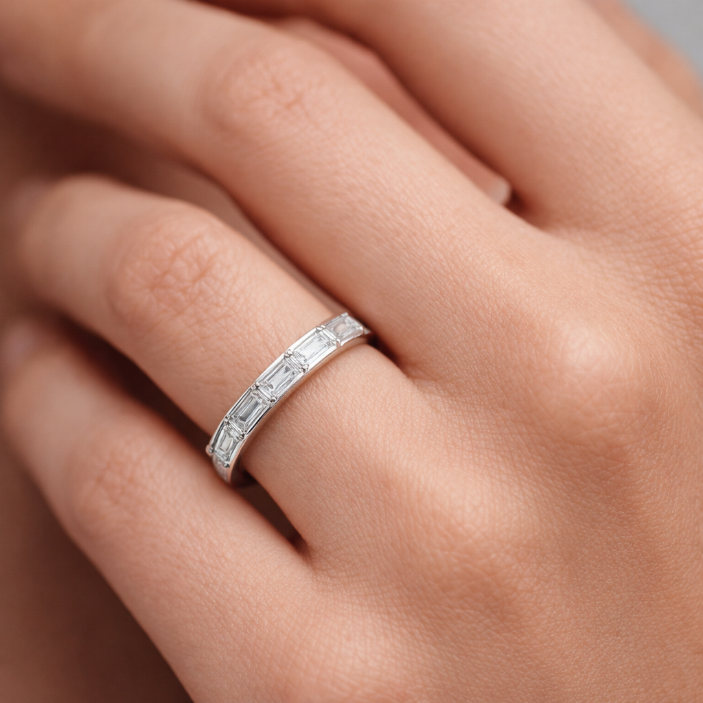 Anillo Cintillo Circones Baguette