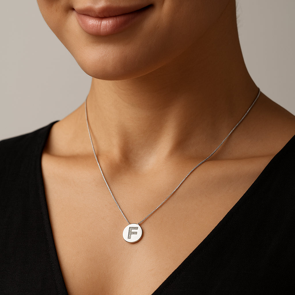 Collar Círculo Letra F Circones