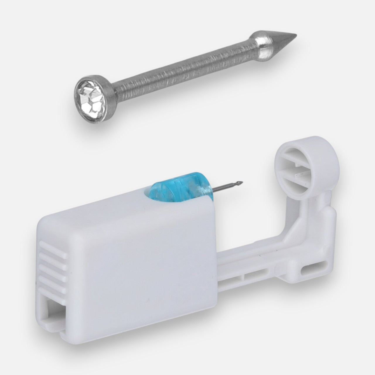 Perforadora Abridor Piercing Nariz Circon 2 mm Valor Por Unidad