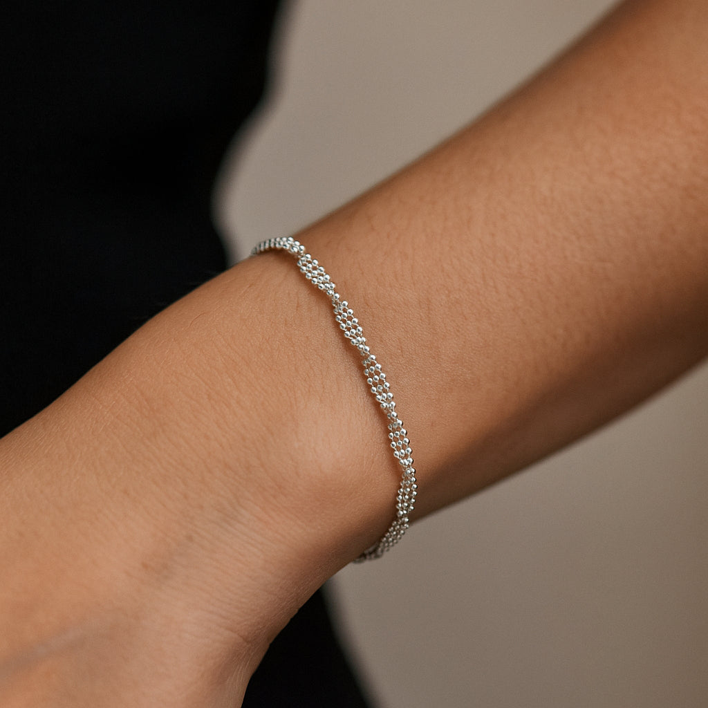 Pulsera Malla de Esferas Entorchada