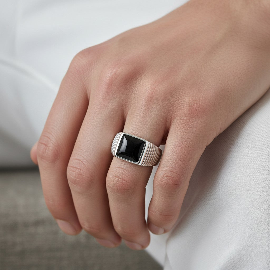 Anillo Sello Ónix Facetado