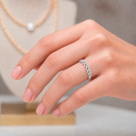 Anillo Cintillo Corazones Circones