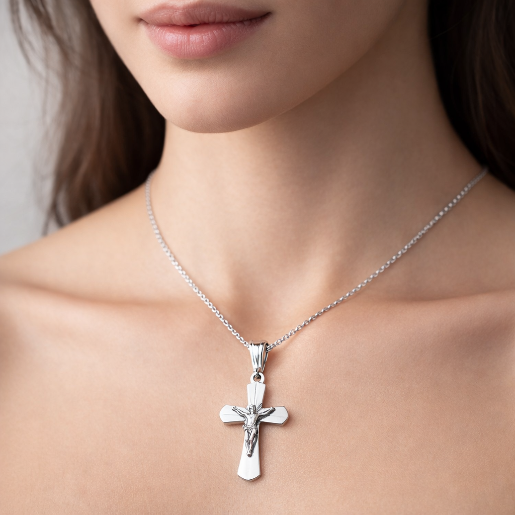 Colgante Crucifijo Facetado