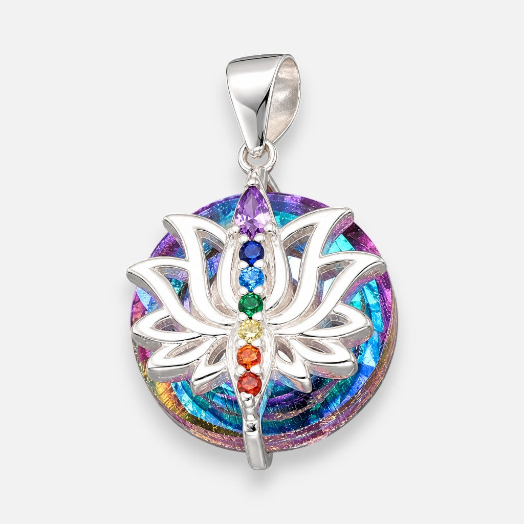 Colgante Flor de Loto 7 Chakras Cristal Hecho con Swarovski® Tornasol