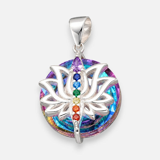 Colgante Flor de Loto 7 Chakras Cristal Hecho con Swarovski® Tornasol