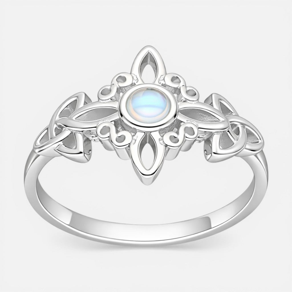 Anillo Nudo de Brujas Triqueta Piedra Luna