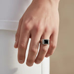 Anillo Sello Circón Ónix 26