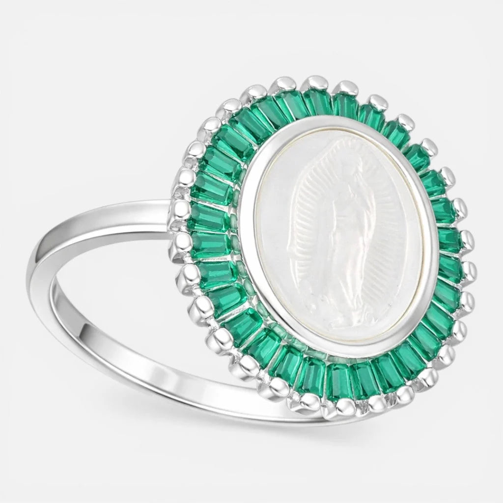 Anillo Virgen de Guadalupe Nácar Circones Baguette Esmeralda 15