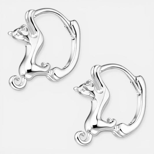 Argolla Huggie Gatito 15x13 mm