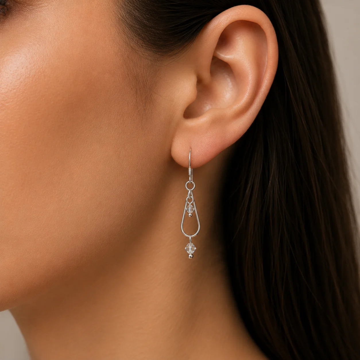 Aro Gota Cristales Hecho con Swarovski Tornasol