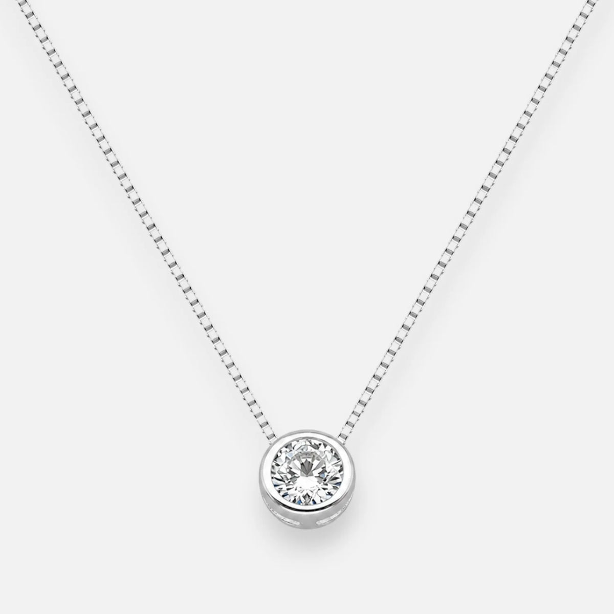 Collar Circón Punto de Luz 4 mm