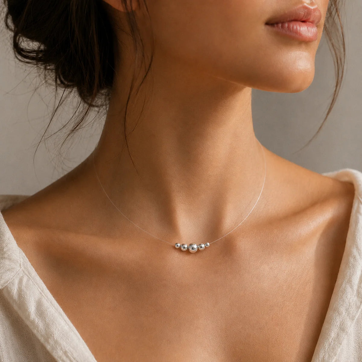 Collar Fantasma Esferas