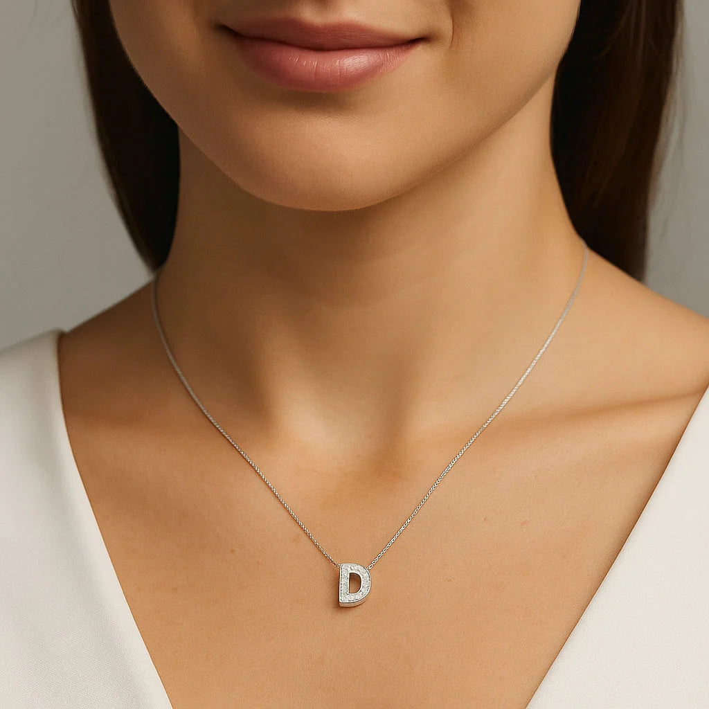 Collar Letra D Circones