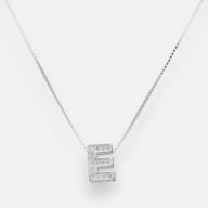 Collar Letra E Circones