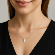 Collar Letra F
