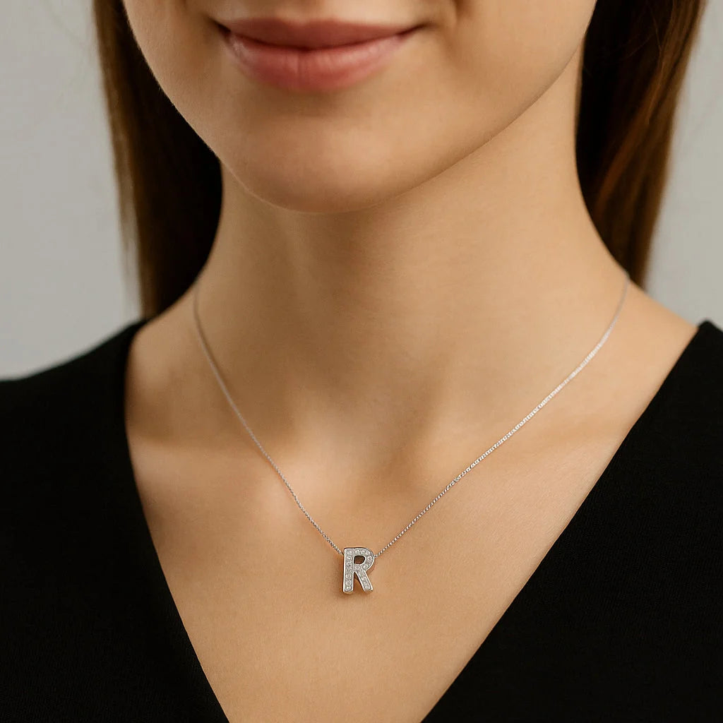 Collar Letra R Circones