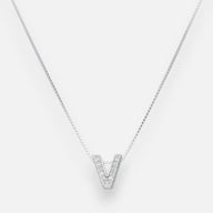Collar Letra V Circones