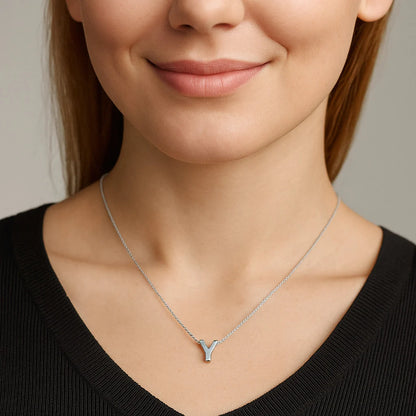 Collar Letra Y