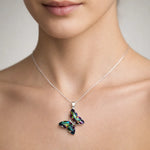 Collar Mariposa Hecho con Cristal Swarovski Tornasol