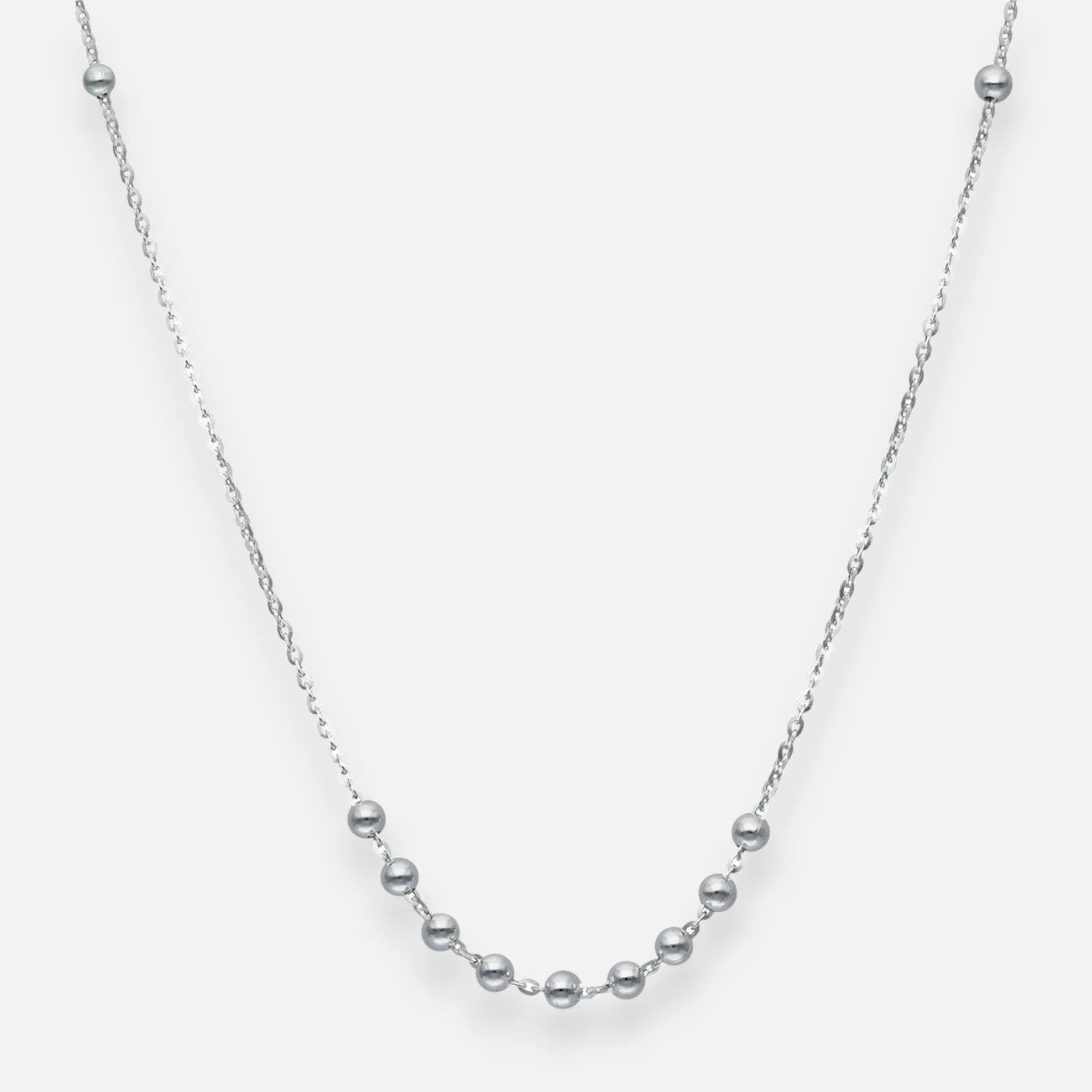 Collar Tradicional con Esferas