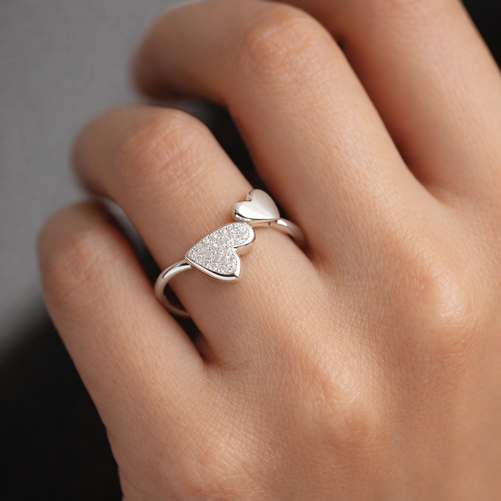 Anillo Ajustable Corazones Circones