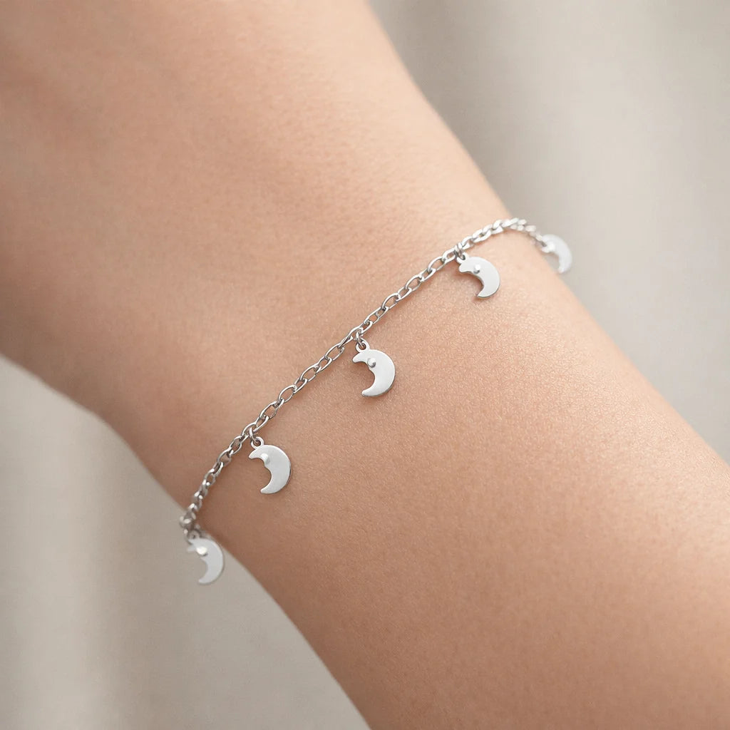 Pulsera Cartier con Media Luna