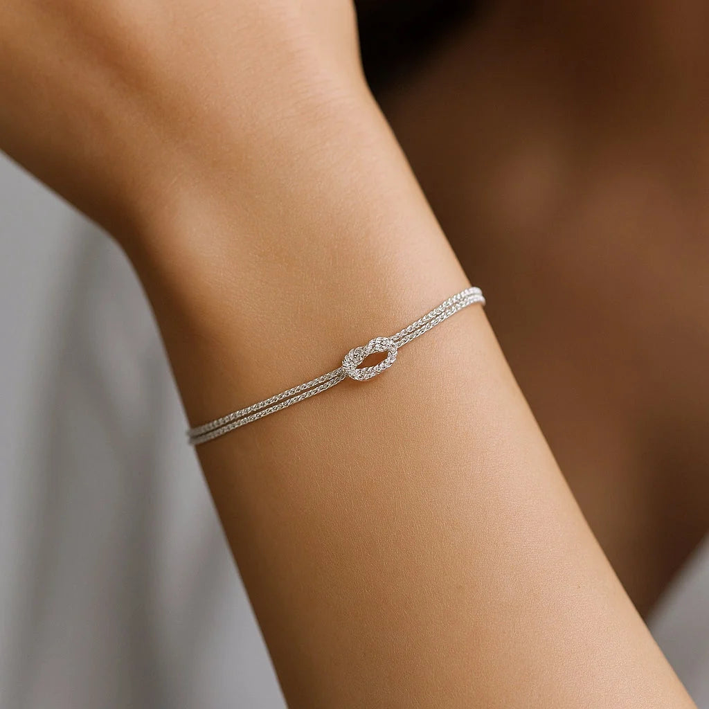 Pulsera Doble Espuma Diamantada Nudo de Amor