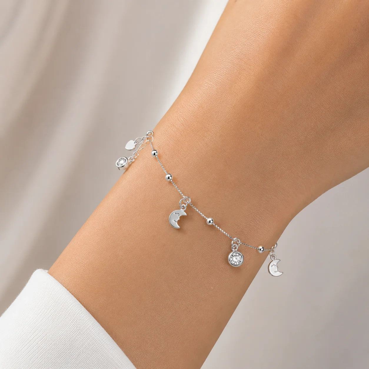 Pulsera Media Luna Circones P59PC-001