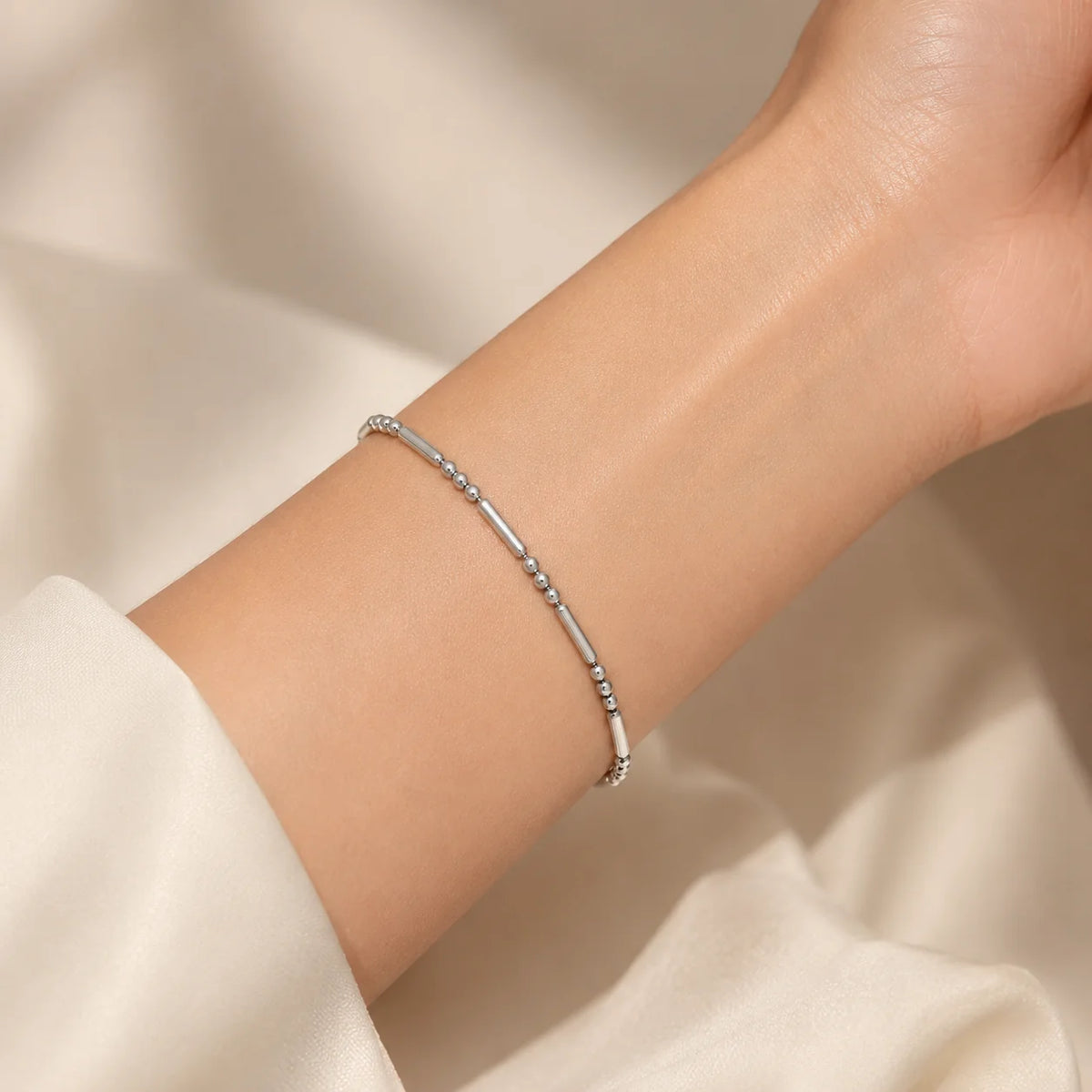 Pulsera Palitos y Esferas