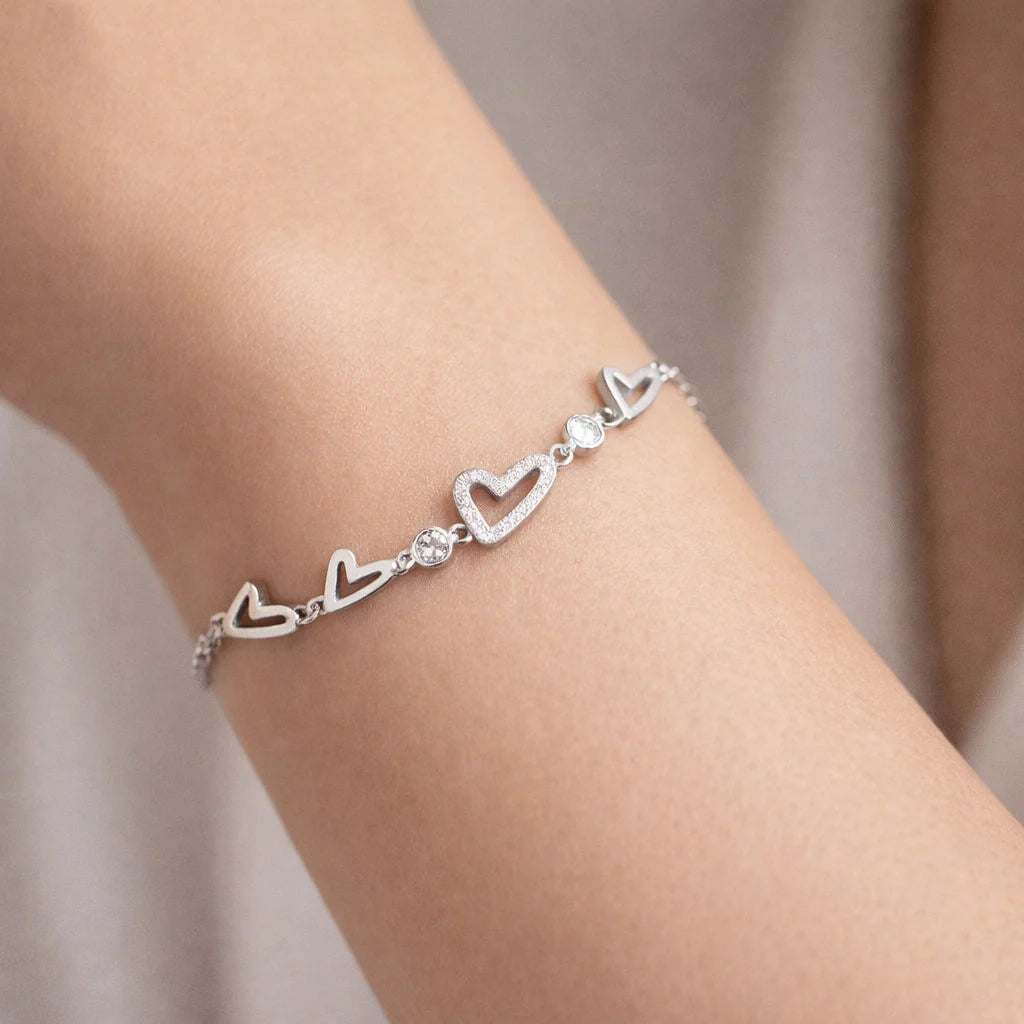 Pulsera Tradicional Corazones Circones