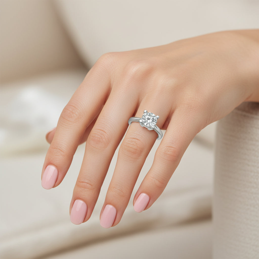 Anillo Solitario Moissanita y Circones