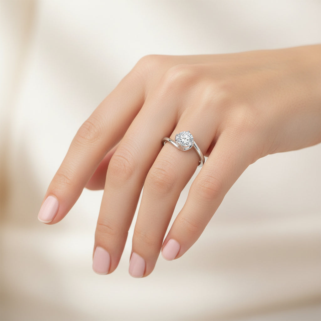 Anillo Solitario Moissanita y Circones